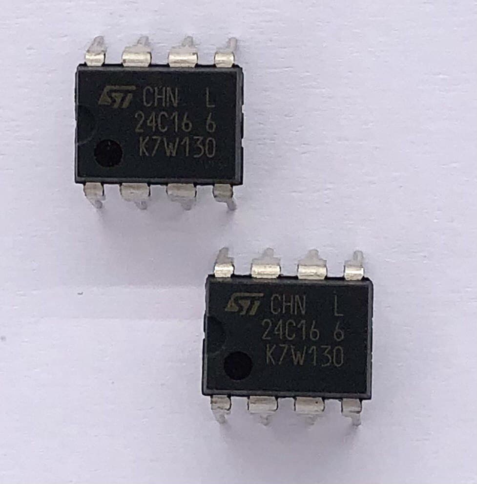 Memory IC / Eprom IC ST24C16 6 / 24C16 Dip8 STM