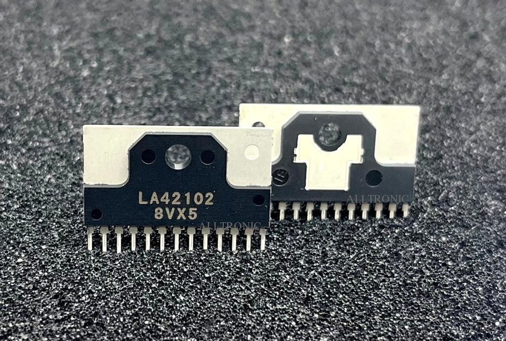 Original Audio 10Watt 2Channel AF Power Amplifier IC LA42102 SIP13 Sanyo