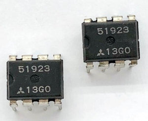 Linear IC Dual Comparator Oscillating IC M51923P Dip8 Mitsubishi