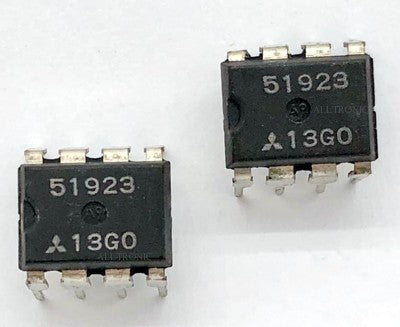 Linear IC Dual Comparator Oscillating IC M51923P Dip8 Mitsubishi