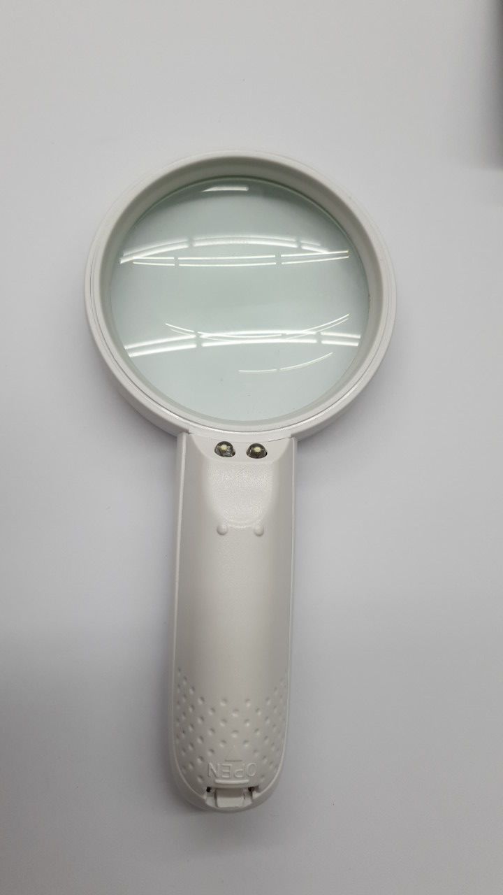 Hand Held Magnifying Glass 3x Optical Magnifier with 2 LED's Dia-75mm ...